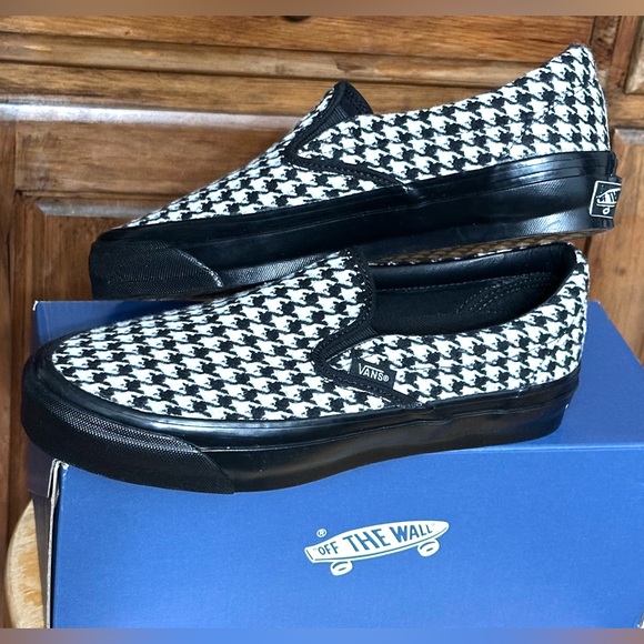 Vans Houndstooth Black and White Slip-On Shoes US W8, US M6.5 - Picture 3 of 6